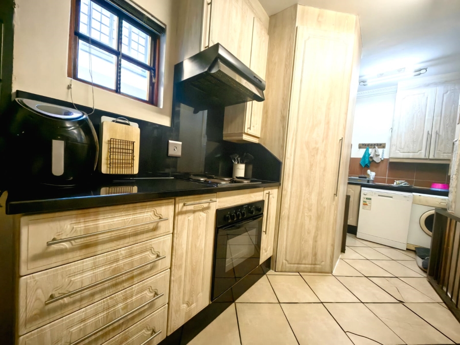 4 Bedroom Property for Sale in Safari Gardens North West